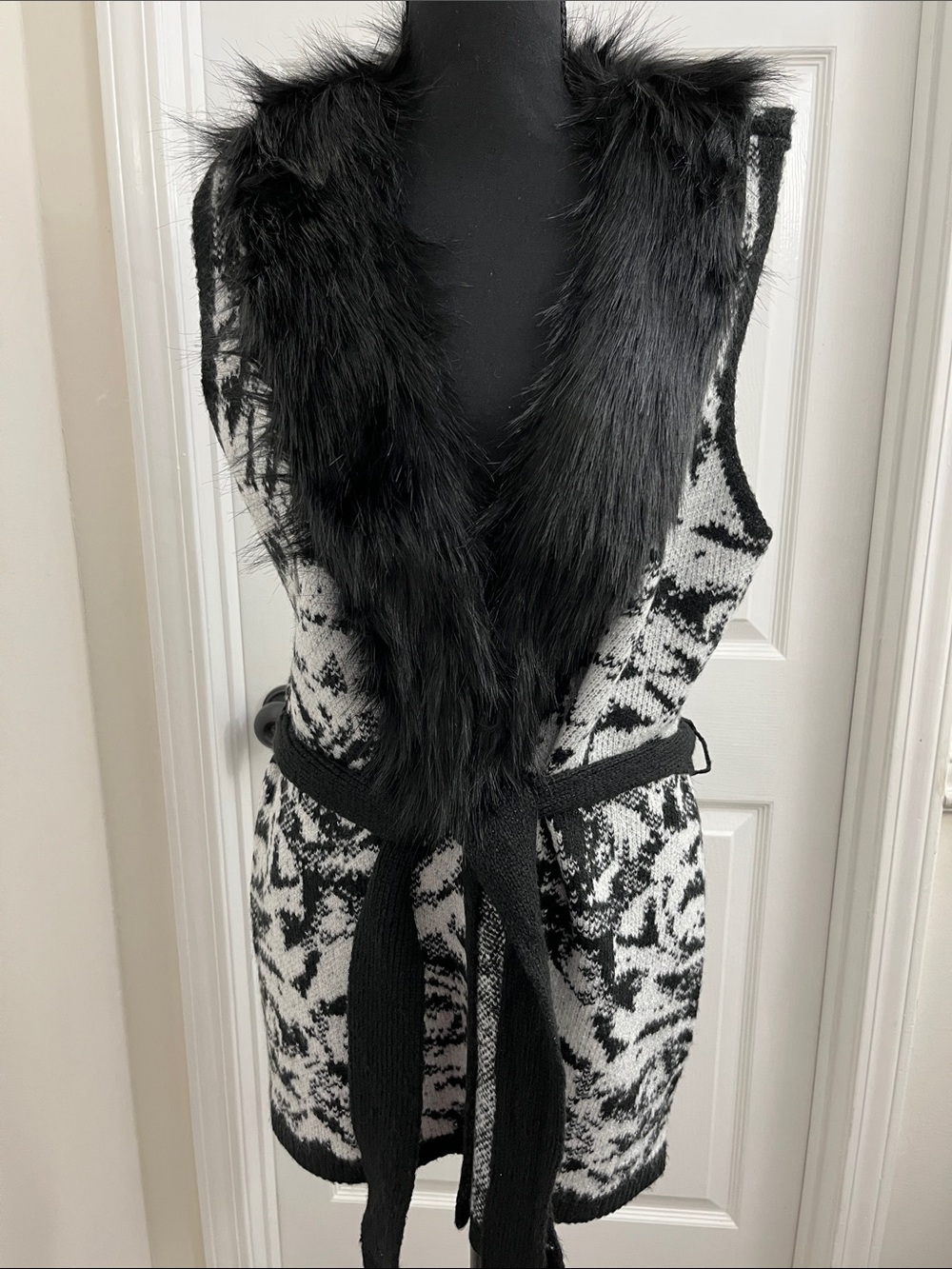 White House Black Market Black & Gray Marled Knit Vest with Faux Fur Trim